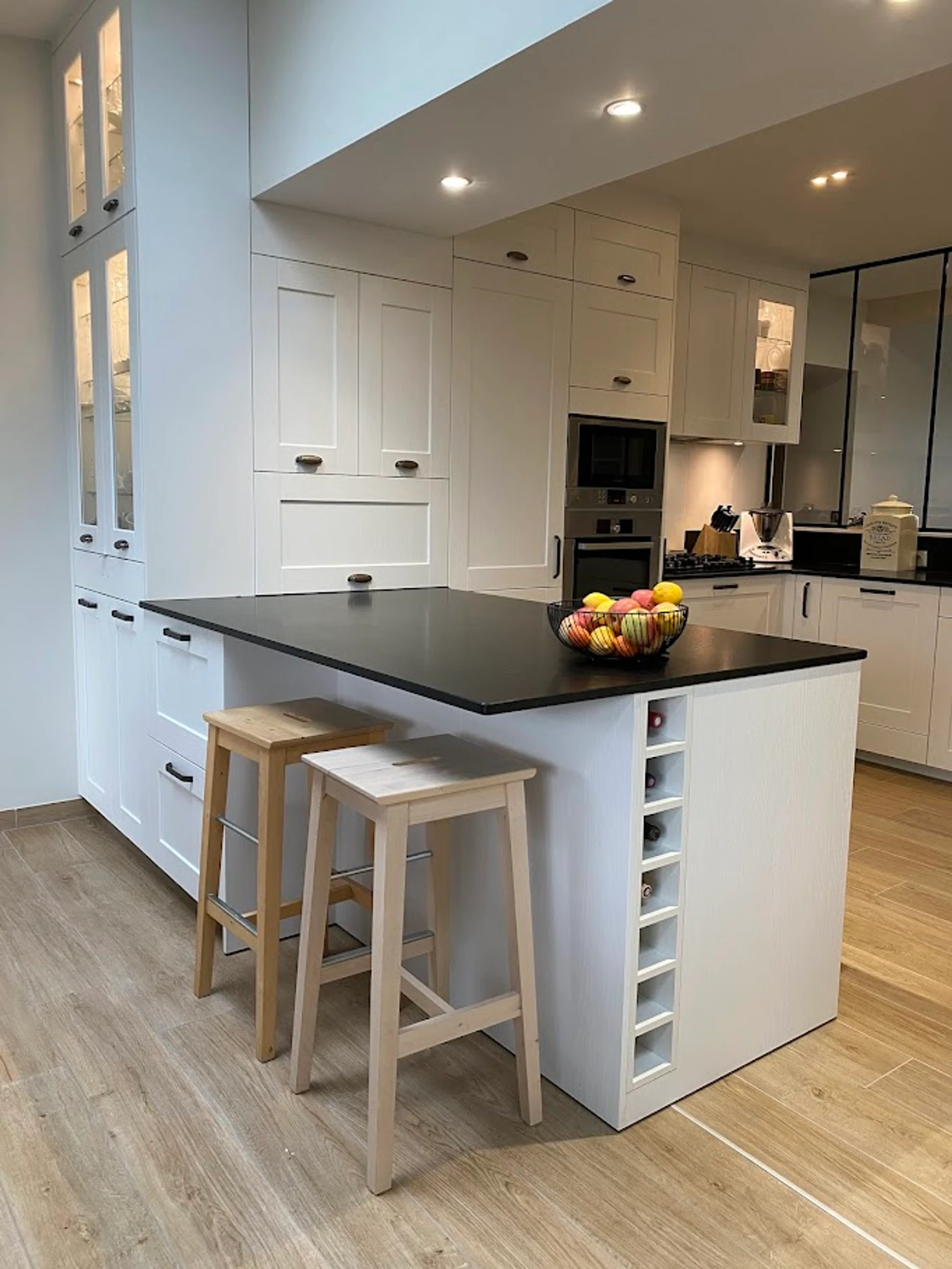 ILOT AVEC RANGEMENT.jpg