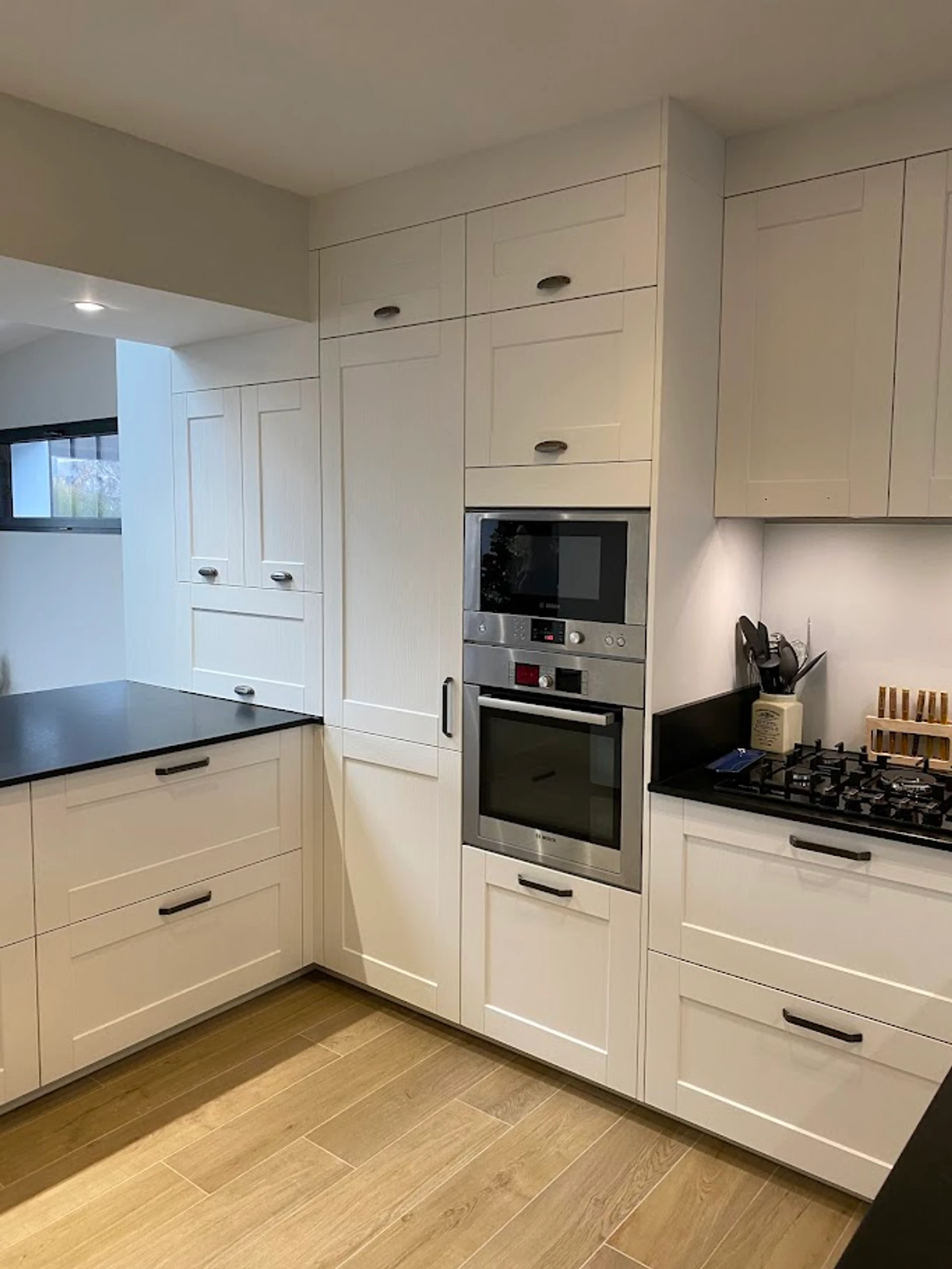 INTERIEUR CUISINE PORTE A CADRE